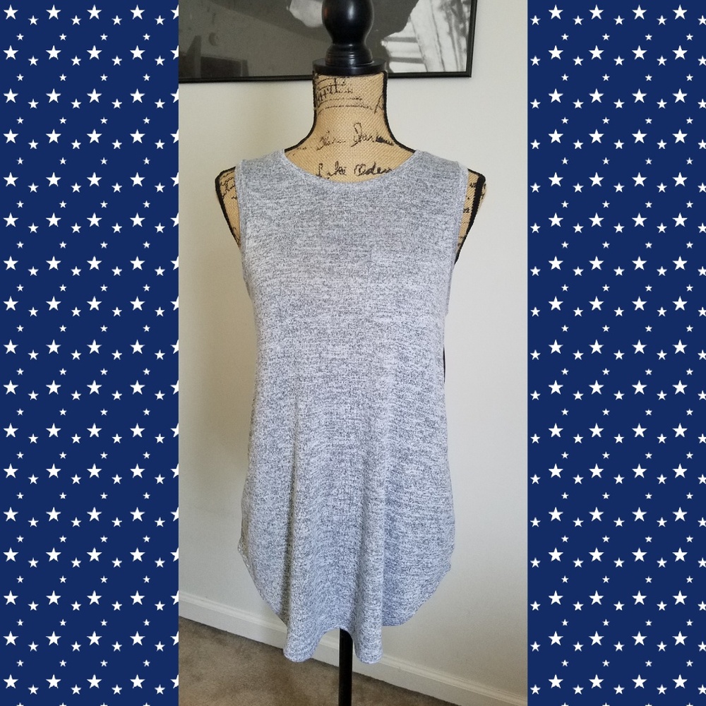 Knit muscle top💪💪